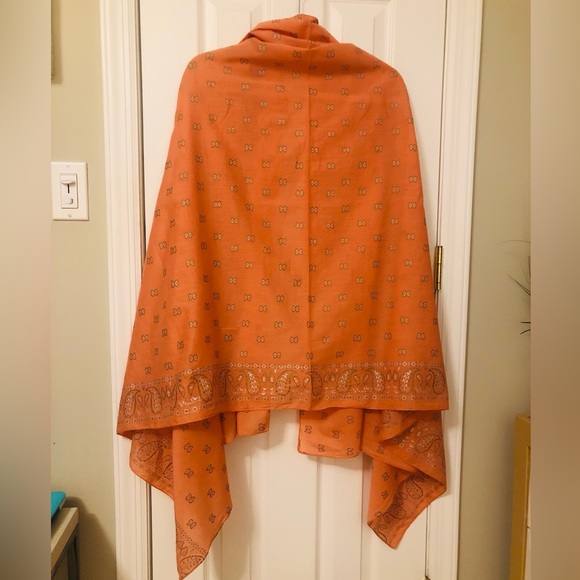 #026. Beautiful orange scarf with parsley printπ§£ - Picture 5 of 12